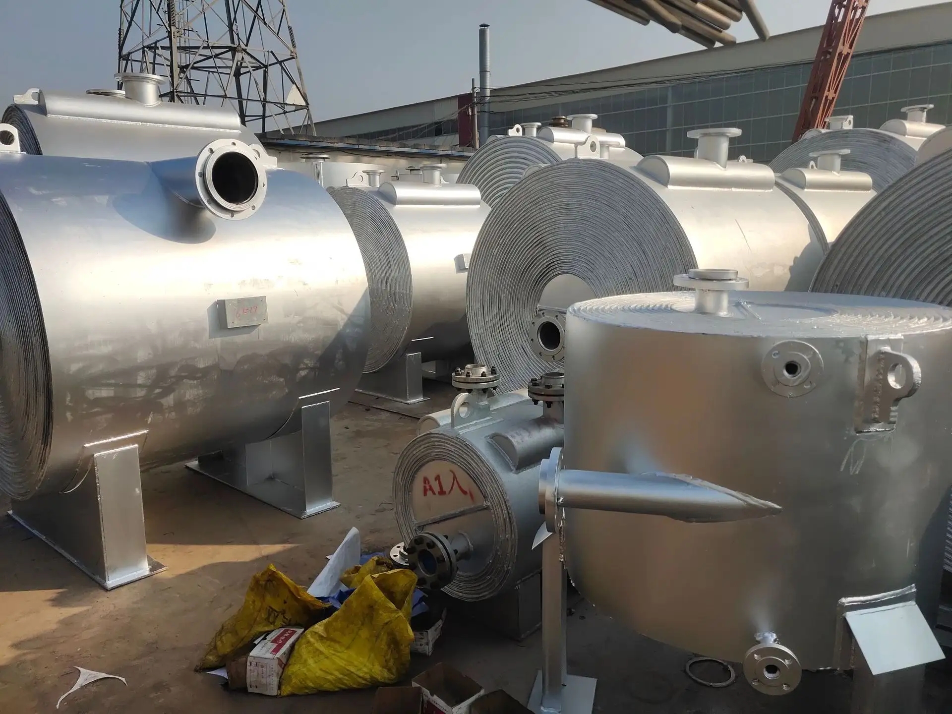 (三)按換熱器的結構分類 (三)按換熱器的結構分類