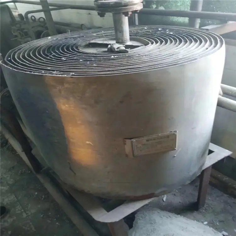 淺析立式碳鋼(gāng)螺旋板換熱器(qì)內漏原(yuán)因 淺析立式碳鋼(gāng)螺旋板(bǎn)換熱器內漏原因