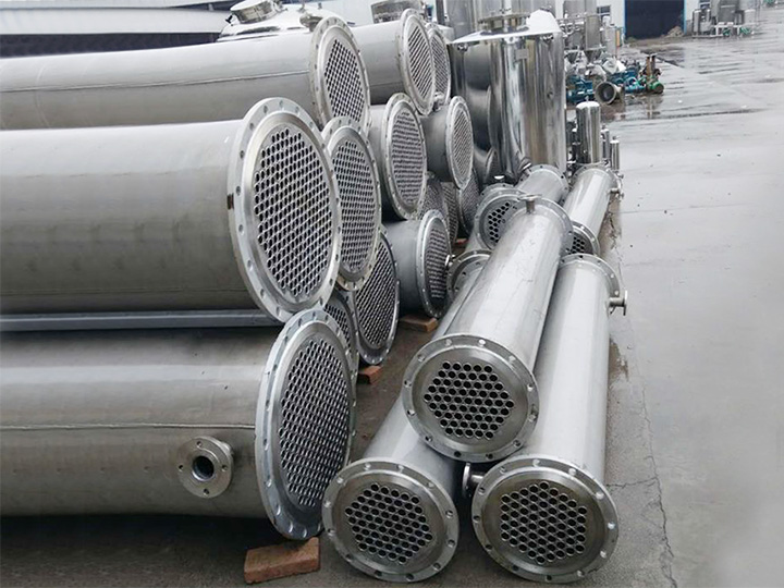 管殼式換熱器納米聚合物原材料防(fáng)腐塗層的方法 管殼式換熱器納米聚合物原(yuán)材料(liào)防腐塗(tú)層的方法(fǎ)